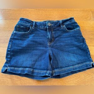 Maurices Blue Jean Shorts Size 8, 5 inch inseam